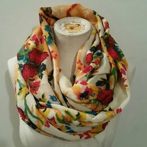 Anthropologie Feathers by Tolani infinity scarf